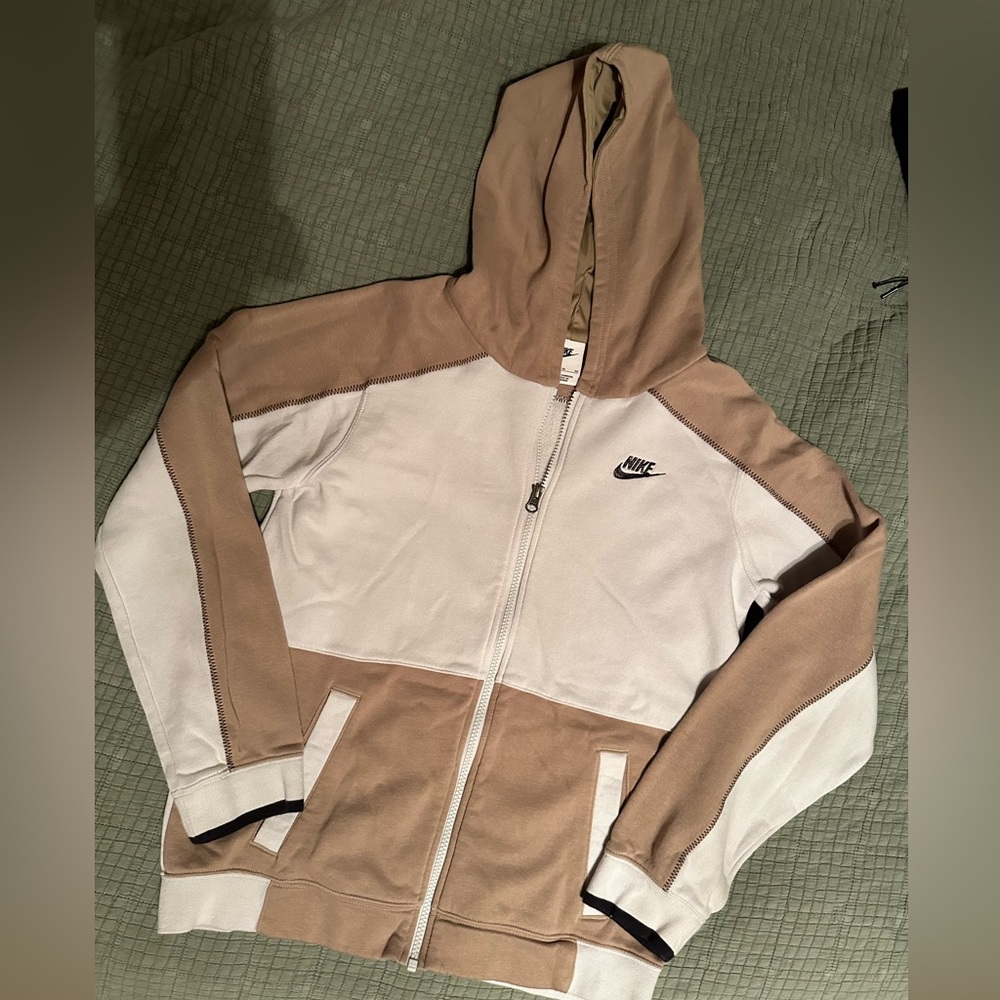 Nike Beige and White Zip-Up Hoodie